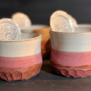 Ingwer Becher Morgennebel Dirty Pink | black clay