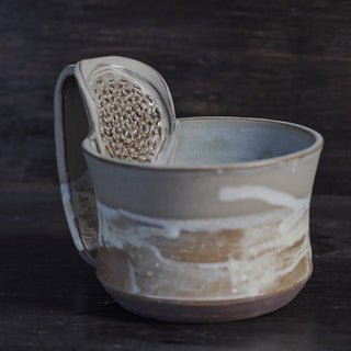 Ginger Cup Jade Glacier | black clay