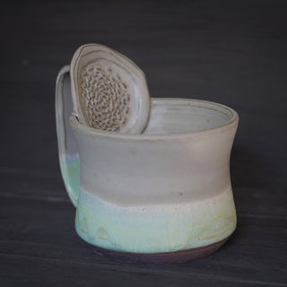 Ginger Cup Jade Glacier | black clay