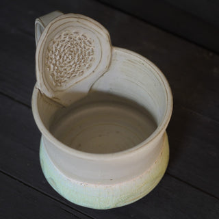 Ginger Cup Jade Glacier | black clay
