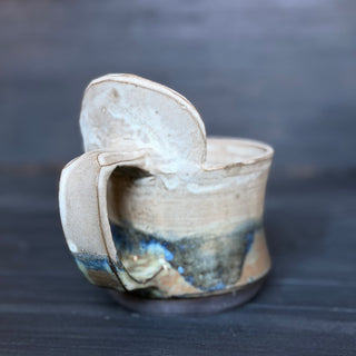 Ingwer Tasse Beige Fluss | black clay