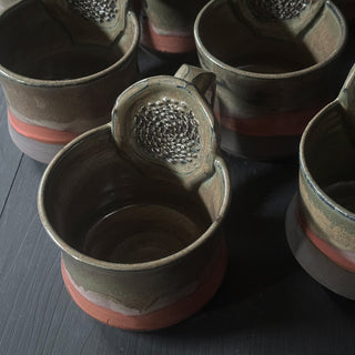Ingwer Tasse Herbstfarn mit Twist | black clay
