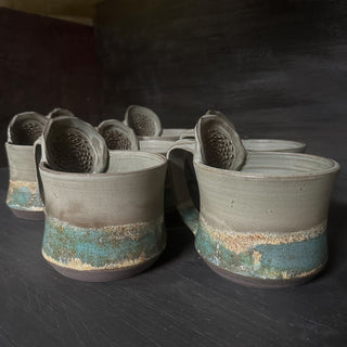Ingwer Tasse Jade Kristall Riff | black clay