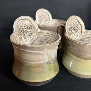 Ingwer Tasse Creme Antik | black clay