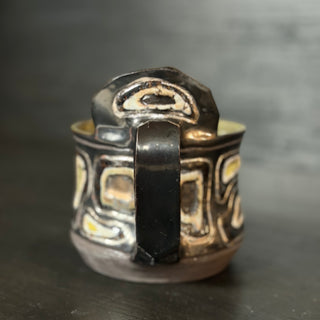Ingwer Tasse Unikat  #2/2 "a crack in everything" | black clay