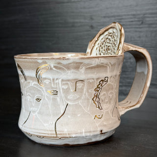 Ingwer Tasse Unikat  #5/1 "Aber jede Frau" mit Echtgold Veredelung | black clay