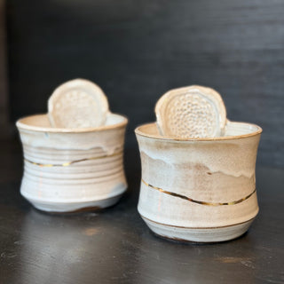 Ingwer Tasse Nebeltanz mit Echtgold Veredelung | black clay