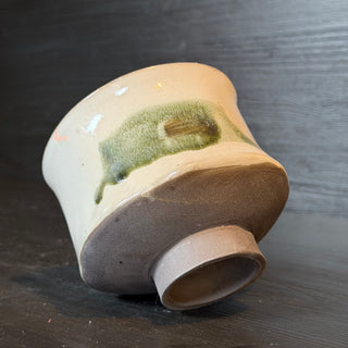 Matcha Schale Morgennebel mit grünem Akzent